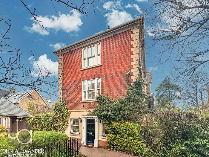 4 Bedroom Town House For Sale In Parkside Quarter, Colchester, CO1