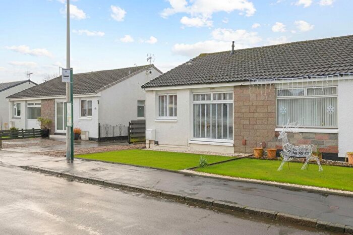 2 Bedroom Semi-Detached Bungalow For Sale In Chattan Avenue, Stirling, FK9