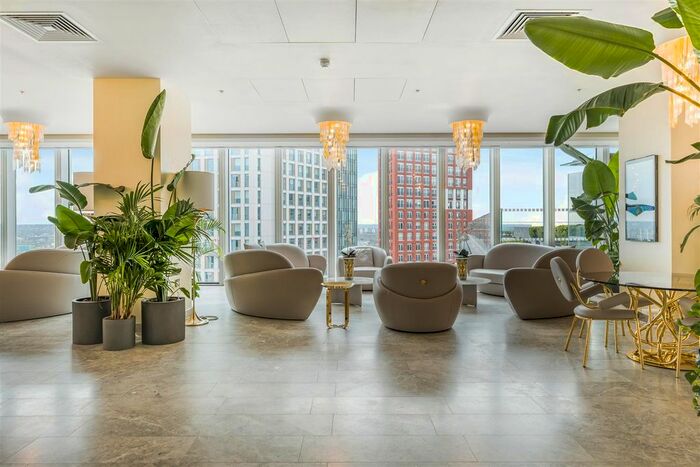 1 Bedroom Flat To Rent In Damac Tower, Vauxhall, London, SW8