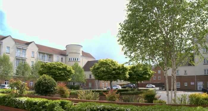 Property To Rent In Selwyn Court, Fitzwilliam Close, London, N20