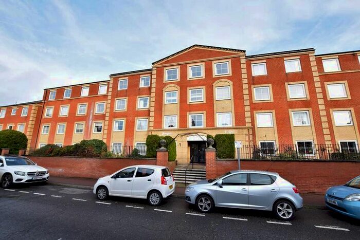 1 Bedroom Flat To Rent In Hengist Court, Marsham Street, Maidstone, ME14