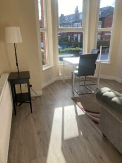 1 Bedroom Semi-Detached House To Rent In Mauldeth Road West Master, Manchester, M20