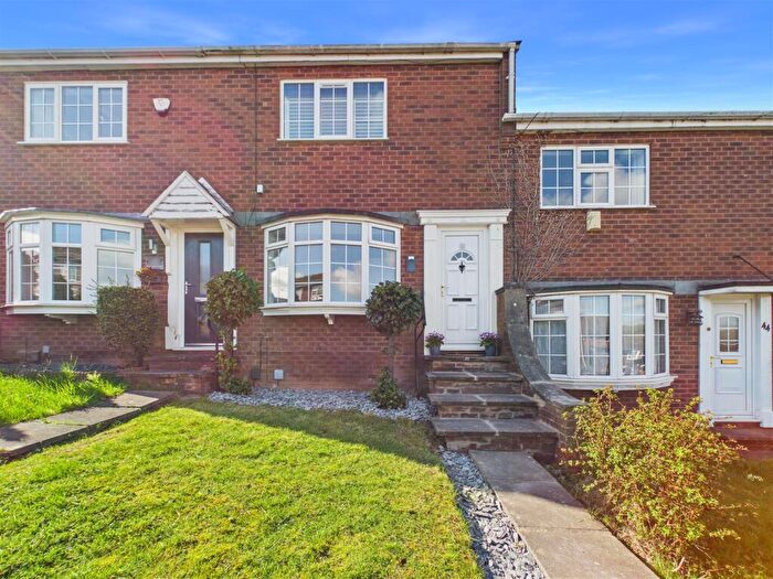 2 Bedroom Town House To Rent In Crawford Rise, Arnold, Nottingham, NG5