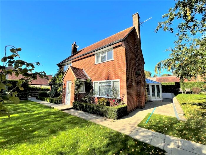 5 Bedroom Detached House To Rent In Chilton Foliat, Berkshire, RG17