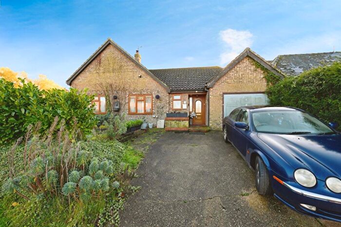 4 Bedroom Bungalow For Sale In School Road, Foulden, Thetford, IP26