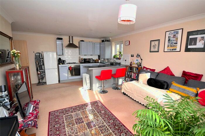 1 Bedroom Flat To Rent In Town Bridge Mill, Leighton Buzzard, Bedfordshire, LU7