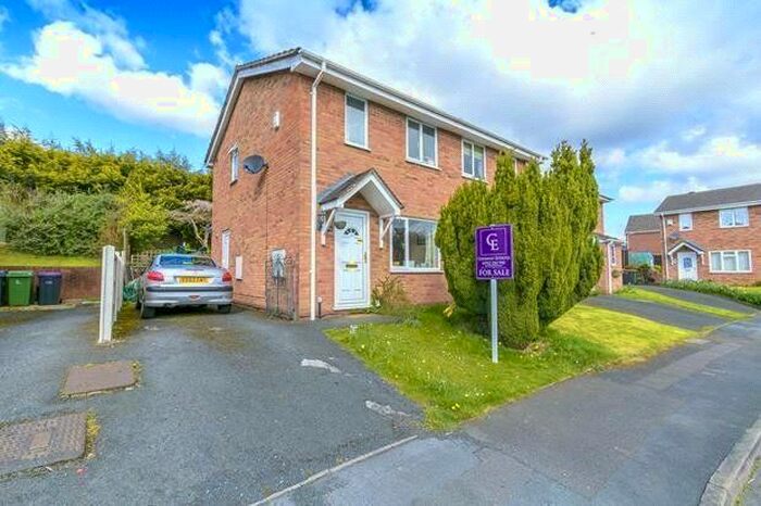 2 Bedroom Semi-Detached House To Rent In Beckbury Drive, Stirchley, Telford, Shropshire, TF3