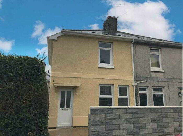 3 Bedroom Semi-Detached House To Rent In St Leger Crescent, St. Thomas, Swansea, SA1