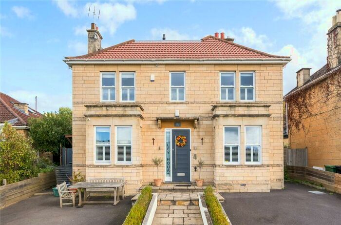 4 Bedroom Detached House For Sale In Gloucester Road, Bath, Somerset, BA1