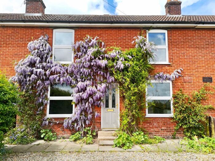 3 Bedroom Property To Rent In Heydon Road, Corpusty, Norwich, NR11