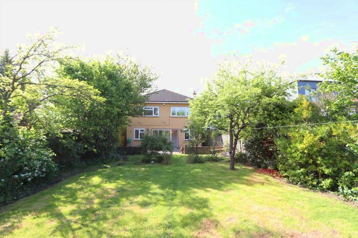 5 Bedroom Detached House To Rent In Thetford Road, New Malden, KT3