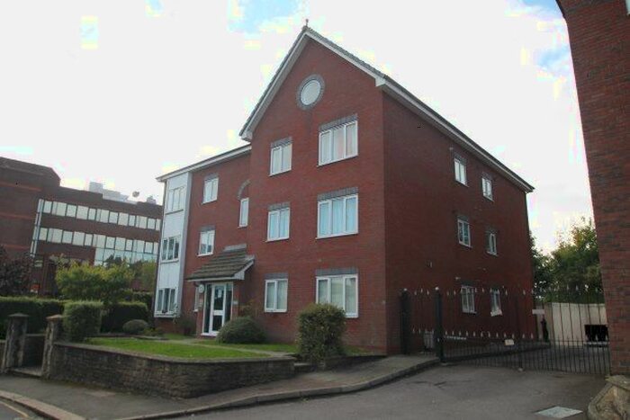 1 Bedroom Flat To Rent In Chapel Road, Redhill, RH1
