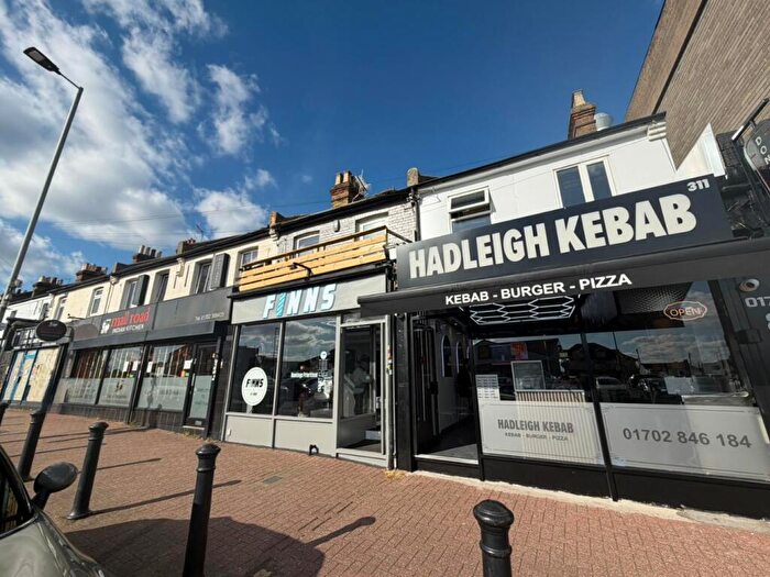 2 Bedroom Flat To Rent In London Road, Hadleigh, SS7