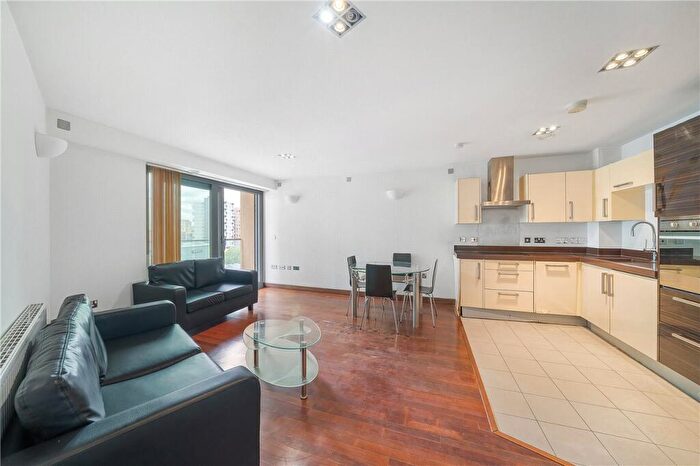 1 Bedroom Flat For Sale In Orbis Wharf, Bridges Court Road, Wandsworth, London, SW11