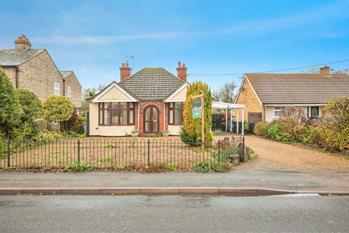 3 Bedroom Detached Bungalow For Sale In Bures Road, Great Cornard, Sudbury, CO10