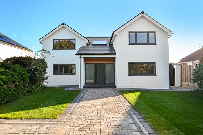 5 Bedroom Detached House For Sale In Titchfield, Hampshire, PO14