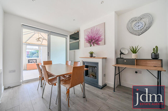 3 Bedroom Terraced House To Rent In Castlewood Drive, London, SE9