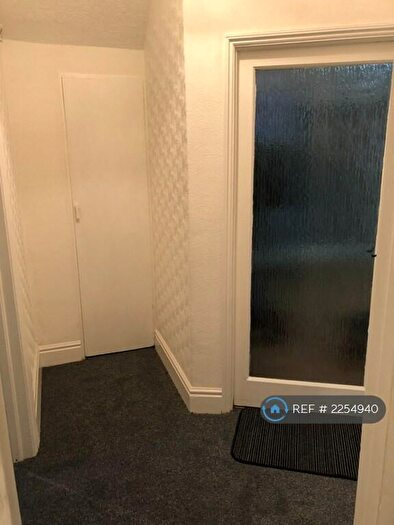 2 Bedroom Flat To Rent In Cranbrook Road, Bristol, BS6