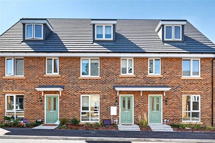 4 Bedroom Terraced House For Sale In Barton Road, Ascot, Berkshire, SL5
