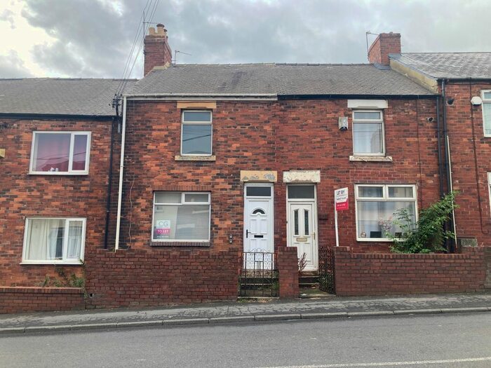 2 Bedroom Property To Rent In Gill Crescent, Fencehouses, DH4