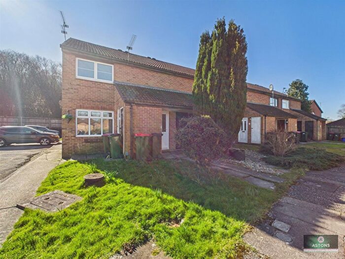 1 Bedroom Maisonette To Rent In Guernsey Close, Crawley, RH11