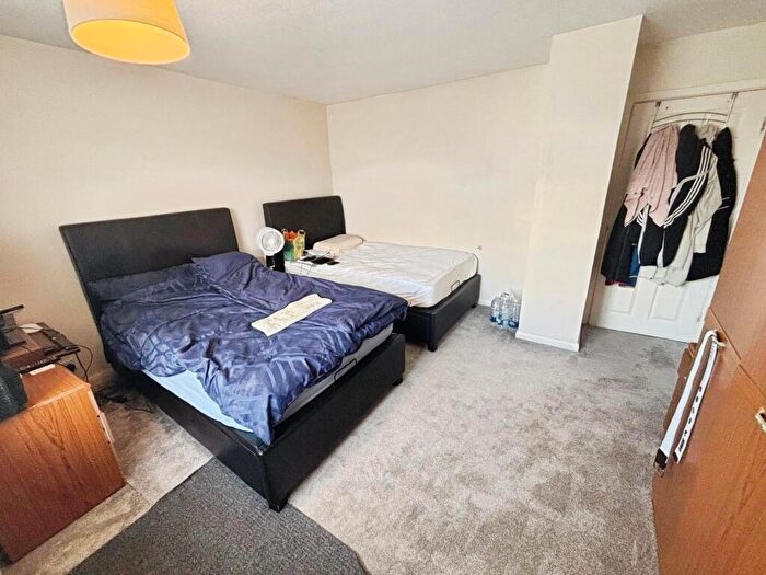 4 Bedroom Detached House For Sale In Walcot Walk, Peterborough, PE3