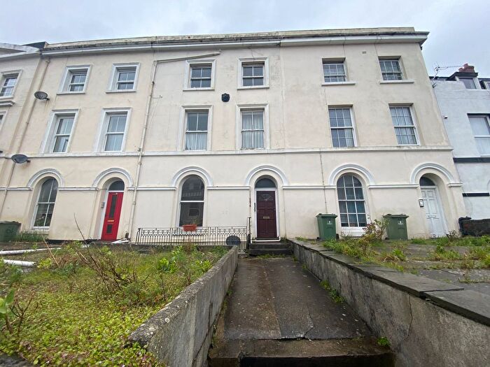 2 Bedroom Flat To Rent In Embankment Road, Plymouth, PL4