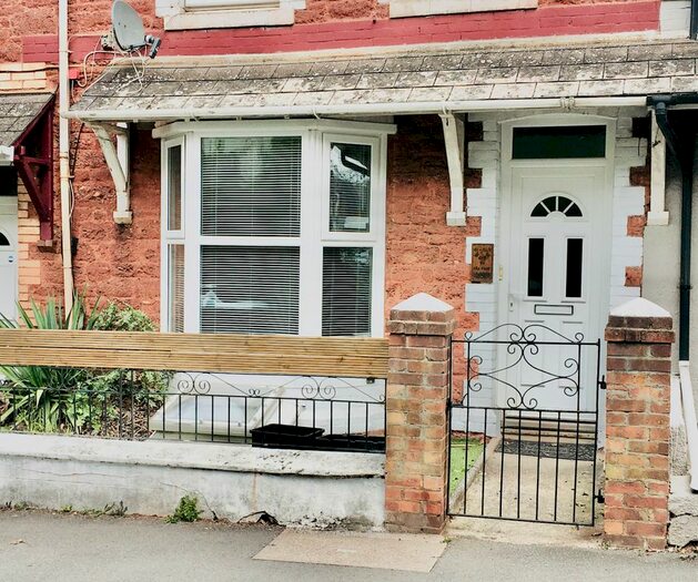 1 Bedroom Flat To Rent In Sherwell Lane, Torquay, TQ2