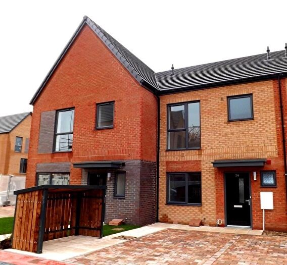 3 Bedroom Terraced House To Rent In Winscar Road, Doncaster, DN4