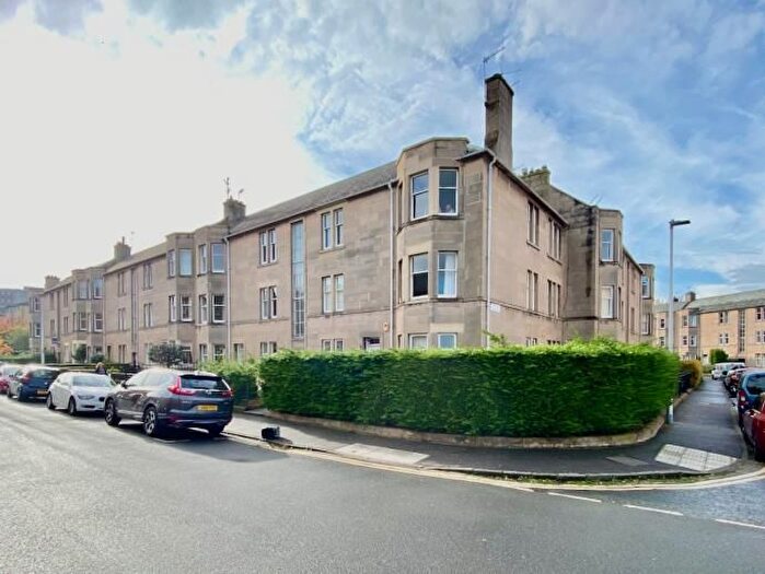 2 Bedroom Flat To Rent In Learmonth Avenue, Comely Bank, Edinburgh, EH4