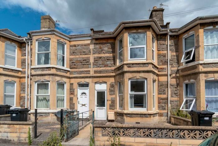 5 Bedroom Terraced House To Rent In Triangle North, Bath, BA2