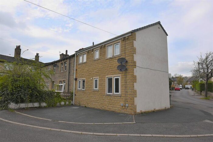 1 Bedroom Flat To Rent In Lowerhouses Road, Quarmby, Huddersfield, HD3