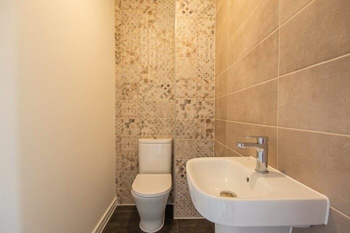 4 Bedroom Terraced House To Rent In Alport Road, Mickleover, Derby, Derbyshire, DE3