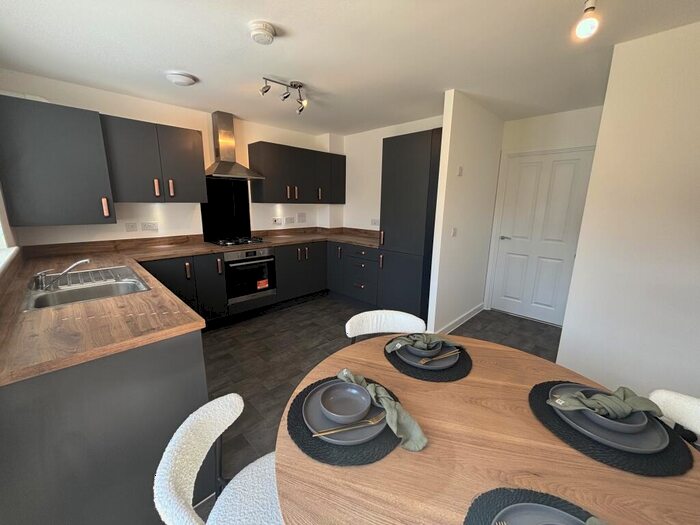 3 Bedroom House To Rent In Square Rigger Way, Thetford, IP24