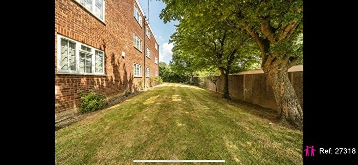 2 Bedroom Apartment To Rent In Bispham Road, London, NW10