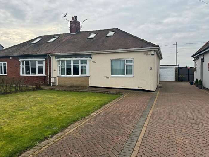 3 Bedroom Bungalow To Rent In Southgate Bungalows, S80