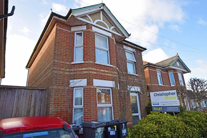4 Bedroom House To Rent In Wallis Road, , Bournemouth, BH10