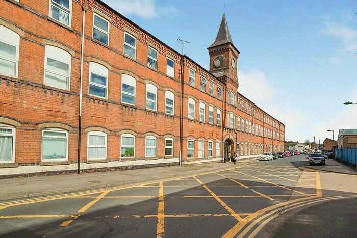 2 Bedroom Flat To Rent In The Stretton Leen Court, Nottingham, NG7