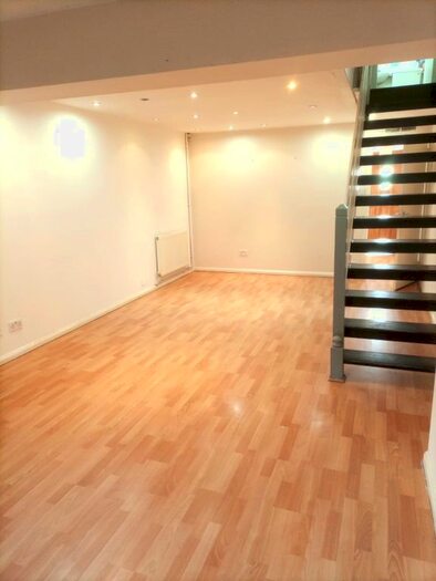 2 Bedroom Terraced House To Rent In Florence Close, Grays, RM20