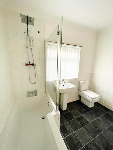 2 Bedroom Flat To Rent In Borough Road, Middlesbrough, TS1
