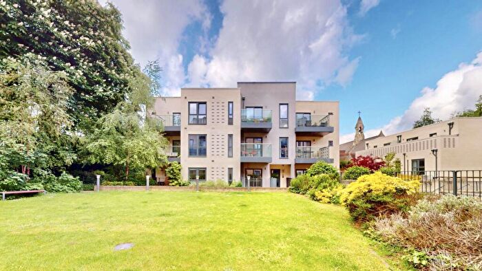 1 Bedroom Apartment For Sale In Bishops Road, Highgate, N6