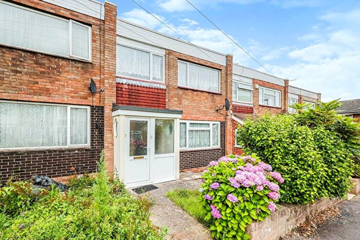 2 Bedroom House To Rent In Freefolk Green, Havant, Hampshire, PO9