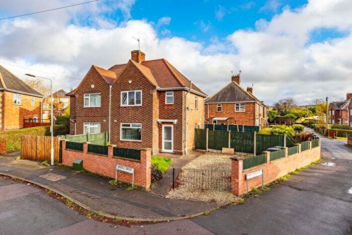 3 Bedroom Semi Detached House To Rent In Wardle Grove, Arnold, NG5