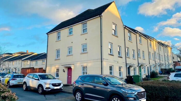 4 Bedroom Property To Rent In Yorkley Road, Cheltenham, GL52