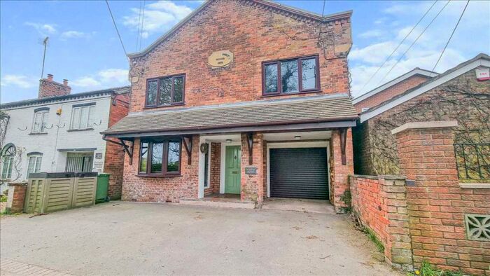 4 Bedroom Detached House For Sale In Chantry House, Winsford Road, Wettenhall, CW7