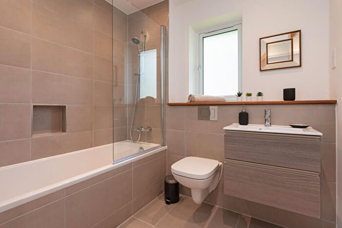 3 Bedroom Detached Bungalow For Sale In Stilebridge Lane, Maidstone, ME17