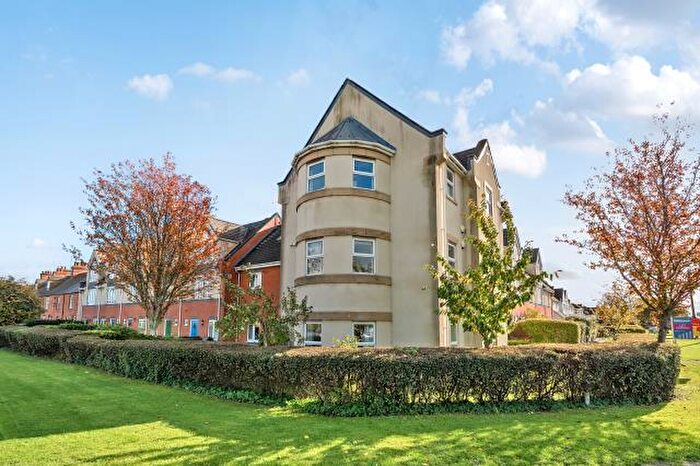 2 Bedroom Apartment For Sale In Tower Court, Tower Hill, Witney, OX28