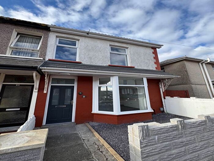 3 Bedroom Property To Rent In Idwal Street, Neath, SA11