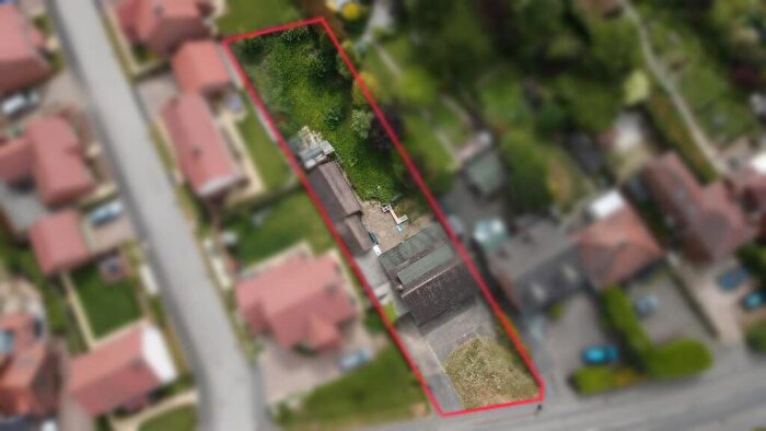 3 Bedroom Detached Bungalow For Sale In Woodville Road, Hartshorne, DE11