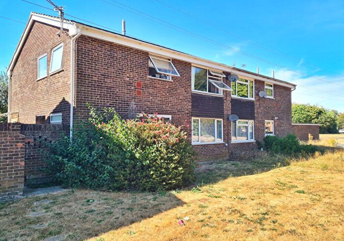 2 Bedroom Maisonette For Sale In Archers Close, Calmore, SO40